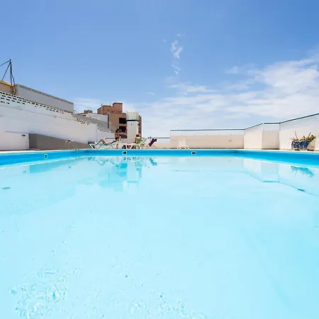 Frontline Bajamar With Pool & Gym Lejlighed